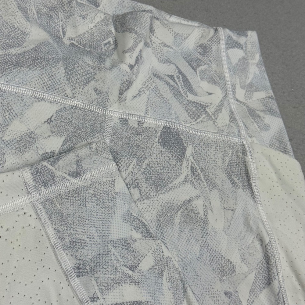 Lululemon High Rise Mesh Panel Leggings Grey White Floral Print Pockets Size 6